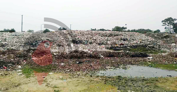 নওগাঁয় লোকালয়ে ভাগাড়, দুর্গন্ধে অতিষ্ঠ এলাকাবাসী