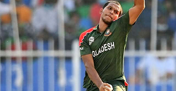 সহজ ক্যাচ ড্রপ লাগামহীন বোলিংয়ে ‘খলনায়ক’ সাইফউদ্দিন