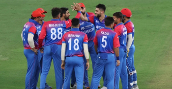 Farooqi breathes fire, Afghanistan stuns Lanka