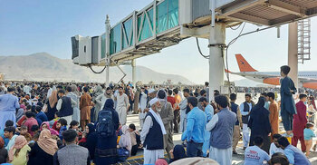 5 killed at Kabul airport as Afghans try to flee Taliban takeover