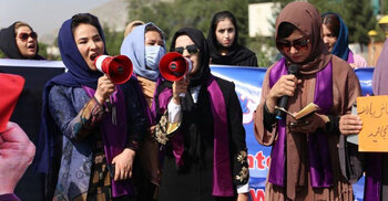 Taliban break up women's rights protest in Kabul