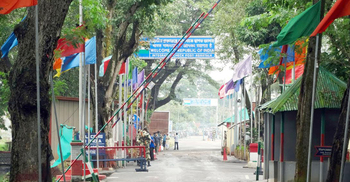 স্বাভাবিক হচ্ছে আখাউড়া স্থলবন্দরের রফতানি বাণিজ্য