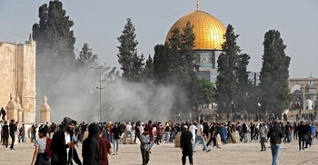 Israel 'quietly' allows Jews to pray in Al-Aqsa compound: Report