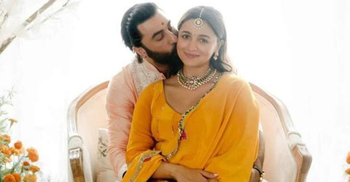 Alia Bhatt-Ranbir Kapoor blessed with baby girl