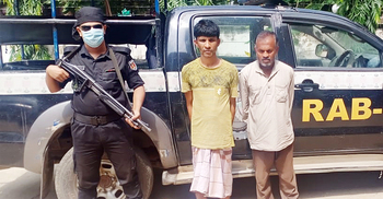 চকরিয়ায় অস্ত্র ও গুলিসহ আটক ২