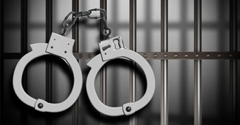 প্রকৃতির ডাকে সাড়া দেওয়ার কথা বলে থানা থেকে পালালো আটক যুবক