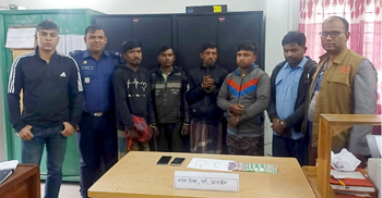 ব্রাহ্মণবাড়িয়ায় হাত-পা বেঁধে প্রবাসীর বাড়িতে ডাকাতি, গ্রেফতার ৫