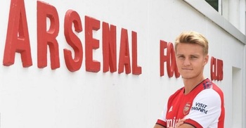 Arsenal sign Odegaard from Real Madrid