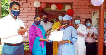 গোপালগঞ্জে চাকরি পেলেন ৪৩ ভিক্ষুক