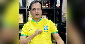 ঘরে কে কোন দল করছেন তা জানালেন আসিফ