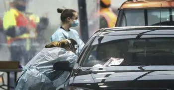 300,000 return to lockdown in Melbourne