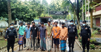 বগুড়ায় আওয়ামী লীগ নেতা হত্যা মামলায় অস্ত্রসহ ৭ আসামি গ্রেফতার