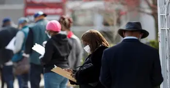 US coronavirus death toll surpasses 2,000 a day