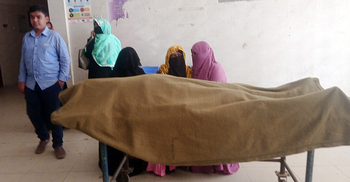 স্ত্রীকে মারধরের পর বিষ খাইয়ে হত্যার অভিযোগ