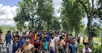 ঈদের দিন বাসের ধাক্কায় মোটরসাইকেলের দুই আরোহীর মৃত্যু