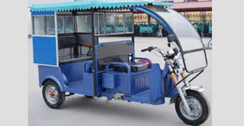 বিস্কুট-পানিতে চেতনানাশক খাইয়ে ইজিবাইক ছিনতাই