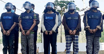 বান্দরবানে গ্রেফতার পাঁচ জঙ্গি ৬ দিনের রিমান্ডে