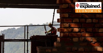 The comparison between India, Bangladesh per capita GDP