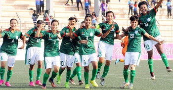 Bangladesh beat India to go top in points table