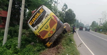 বাসে ডাকাতি-ধর্ষণ: মূল পরিকল্পনাকারীসহ ১০ ডাকাত গ্রেফতার