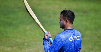 Shakib included for Bangladesh tour of New Zealand
