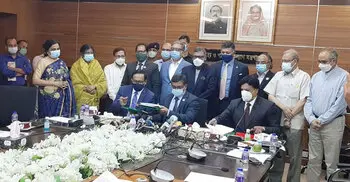 Bangladesh signs tripartite agreement for coronavirus vaccine