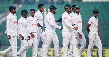 Bangladesh dismiss India for 404 in 1st innings