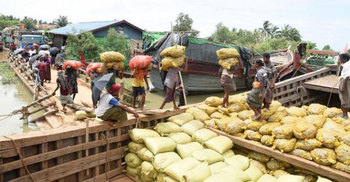 Myanmar-Bangladesh border trade sees a dramatic increase