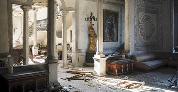 Blast destroyed landmark 19th century palace in Beirut