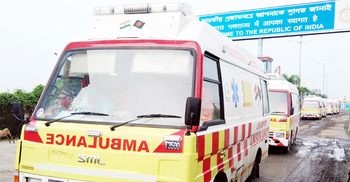 ভারতের উপহারের আরও ৪০ অ্যাম্বুলেন্স বেনাপোলে