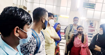 ভারতে কারাভোগের পর দেশে ফিরলেন ১০ নারী-পুরুষ