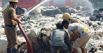 পেট্রাপোলে আগুনে পুড়লো আমদানির ৫ ট্রাক তুলা