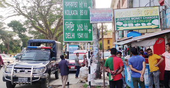 বেনাপোলে মানা হচ্ছে না স্বাস্থ্যবিধি