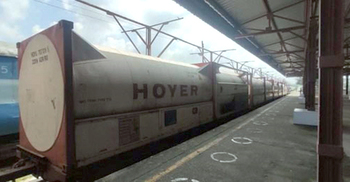 ভারত থেকে দেশে এলো আরও ২১৬ টন অক্সিজেন