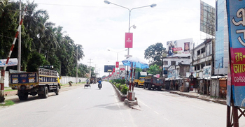 তেলের দামে বেনাপোলে পণ্য পরিবহনে অচলাবস্থা