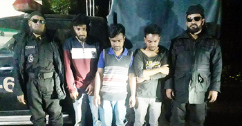 শার্শায় ইয়াবাসহ ৩ যুবক গ্রেফতার