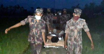 গুলিবিদ্ধ সেই ভারতীয়কে নিয়ে গেল বিএসএফ