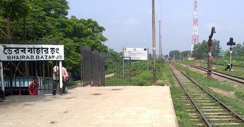 গণধর্ষণের পর দুই থানায় গেল কিশোরী, অবশেষে ৯৯৯ নম্বরে ফোন