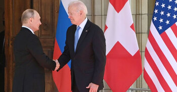 Biden and Putin to hold call amid Ukraine invasion fears