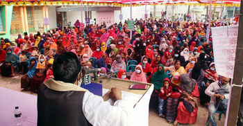 বিড়ি শ্রমিকদের ন্যায্য পারিশ্রমিক দেয়ার দাবি