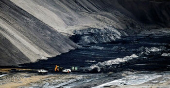 6 dead in mine blast in Kazakhstan