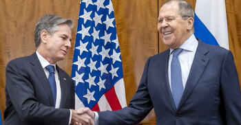 Ukraine tension: US and Russia hold ‘frank’ talks