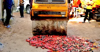 বগুড়ায় বিপুল পরিমাণ যৌন উত্তেজক সিরাপ জব্দ, লাখ টাকা জরিমানা