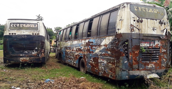 ভাগাড়ে পড়ে আছে বিলাসবহুল বাস, গায়েব হাজার কোটি টাকা