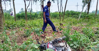 বগুড়ায় কুখ্যাত সন্ত্রাসীর গলাকাটা মরদেহ উদ্ধার