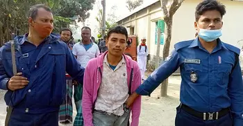 সকালে টাকার জন্য চড়-থাপ্পড়, দুপুরে মিললো গৃহবধূর মরদেহ