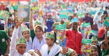 Textbook distribution begins across the country