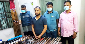 আশুগঞ্জে দেশীয় অস্ত্র ও মাদকসহ যুবক আটক