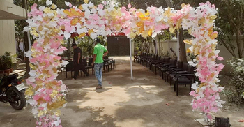 জনসমাগম করে সিভিল সার্জনের মেয়ের বিয়ে