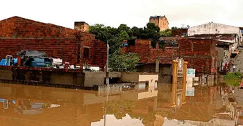 Deadly flooding hits Brazil, displaces thousands